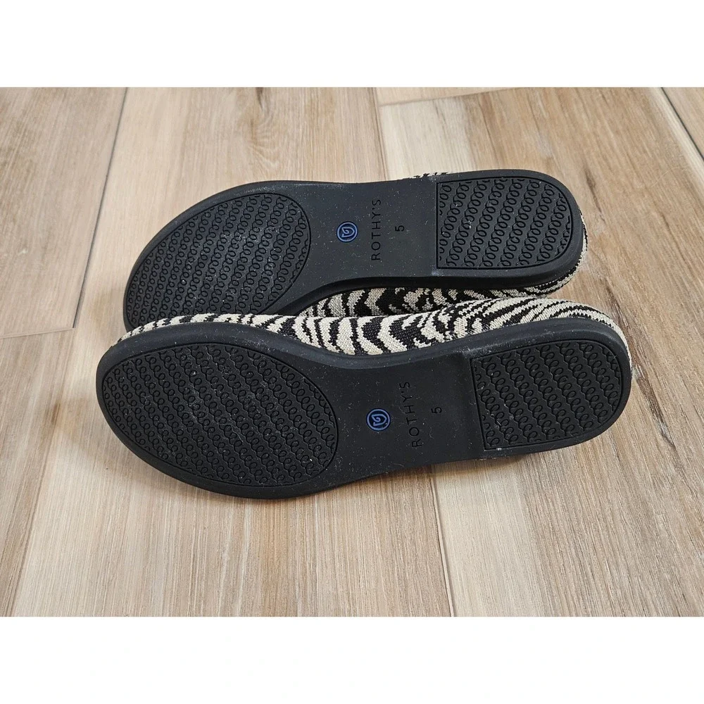Rothy's The Flat Zebra Wild Animal Print Knit Slip‎ On Shoes Womens Size 5